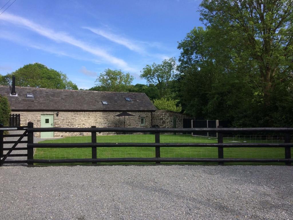 The Bakery Villa Llanddeiniol Kültér fotó
